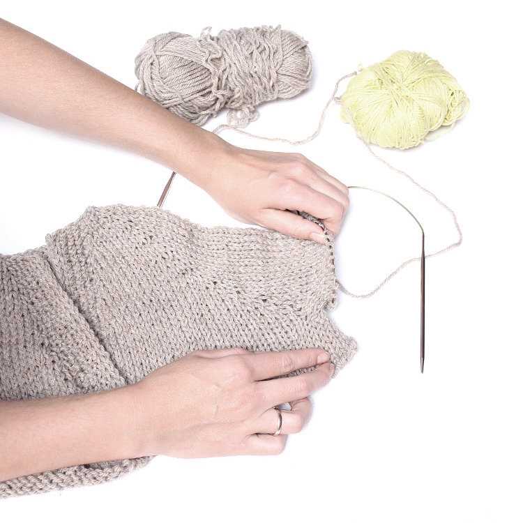 Knit kindle sleeve pattern