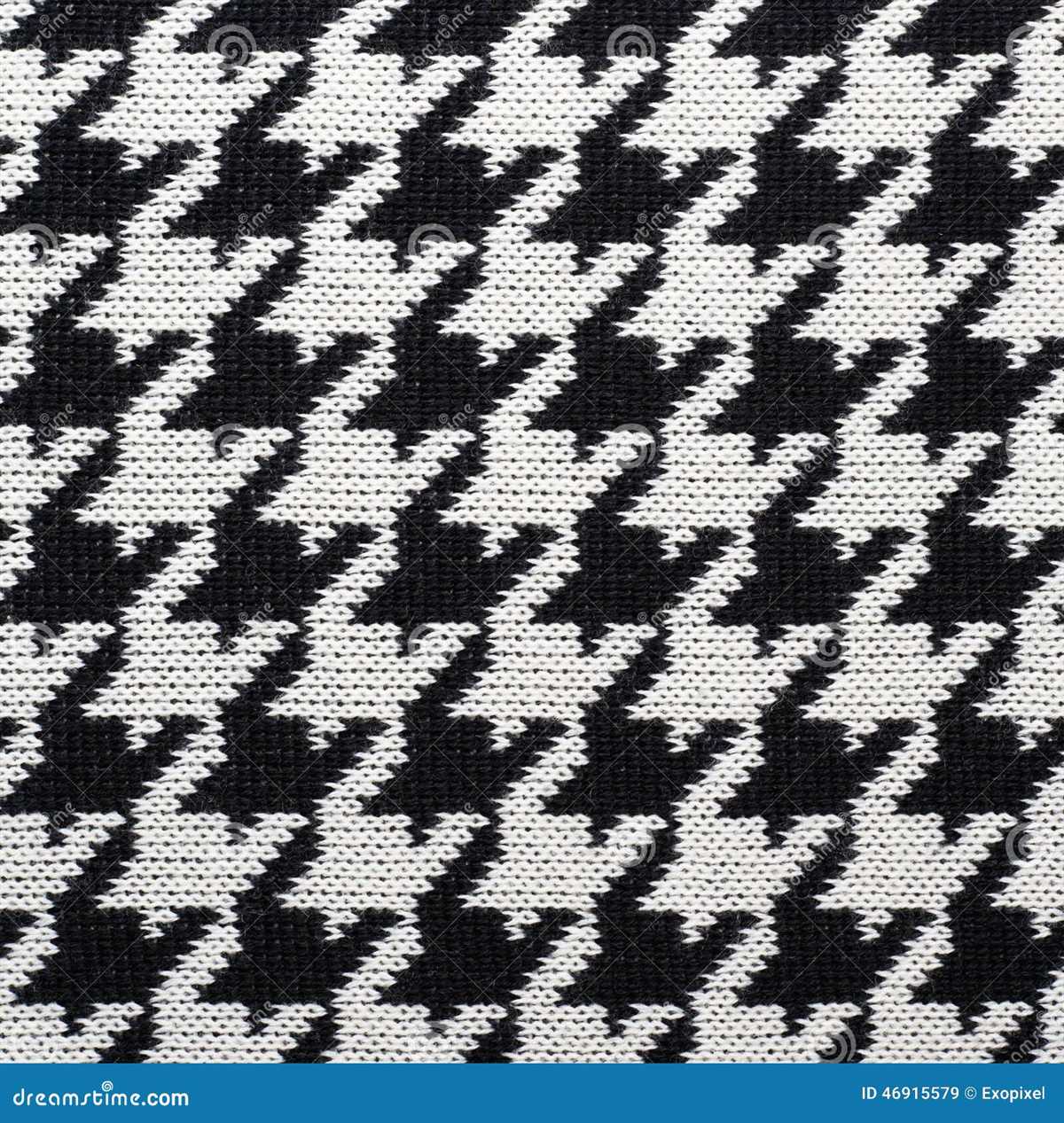 Knitting houndstooth pattern