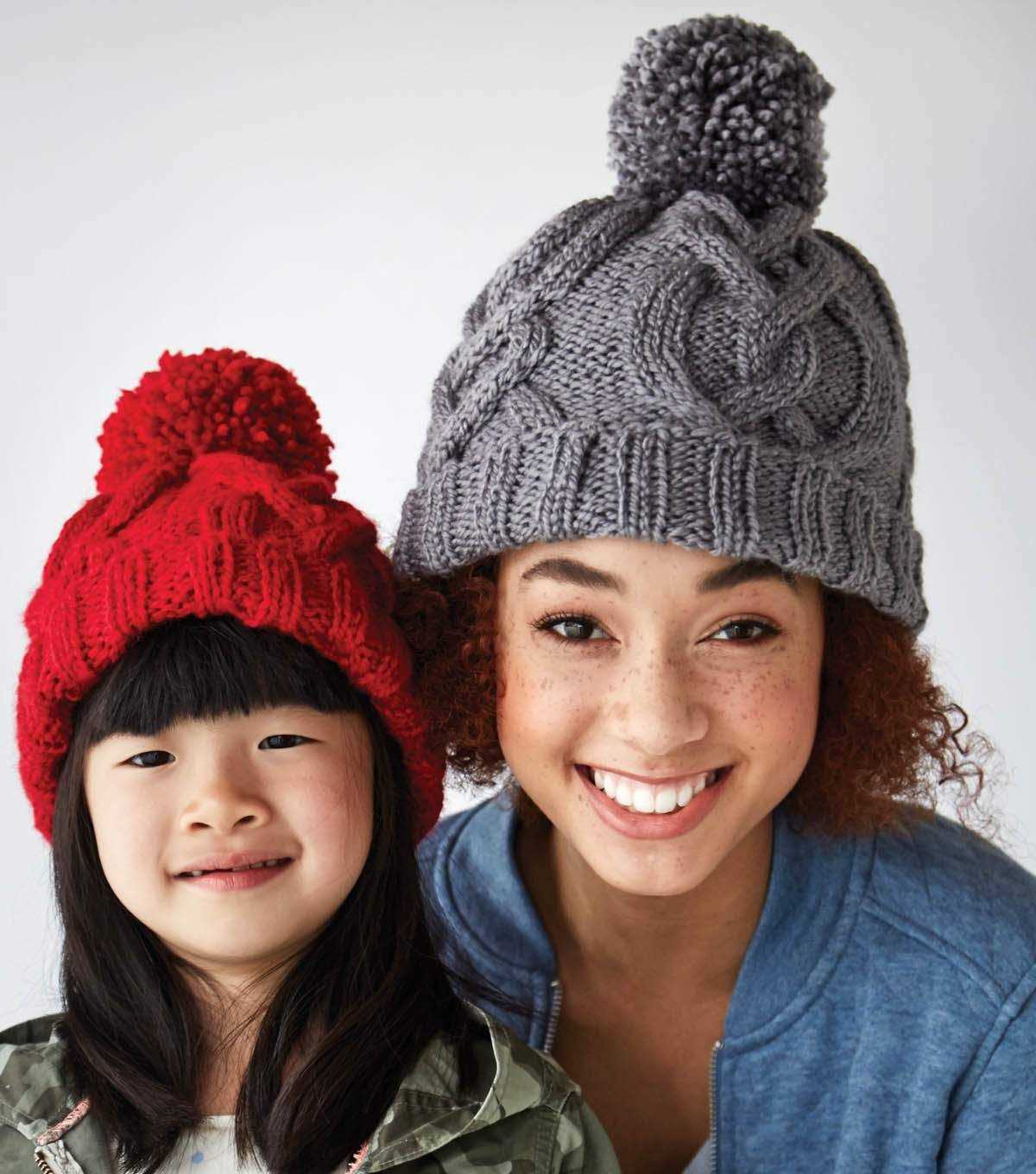 Cable knit bucket hat pattern
