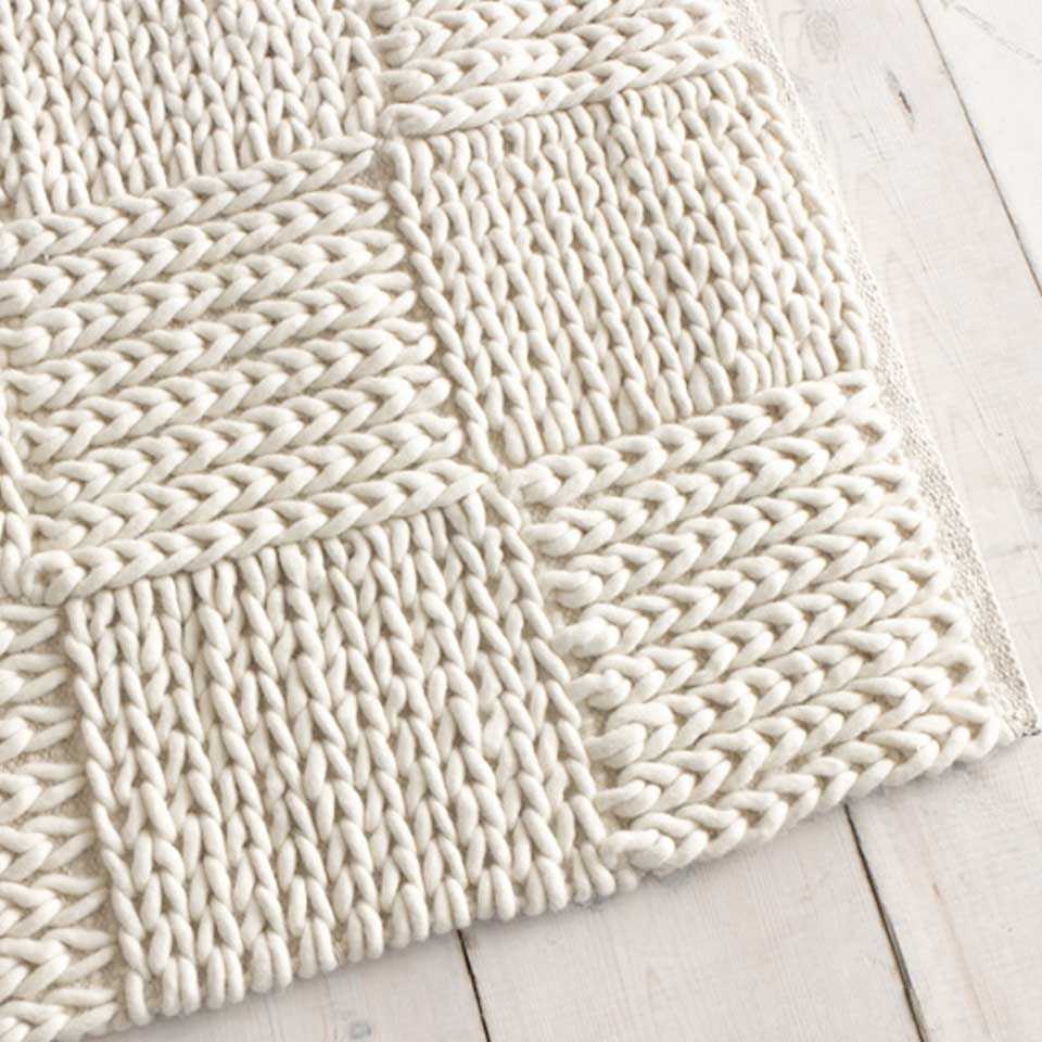 Knitting pattern storage folder