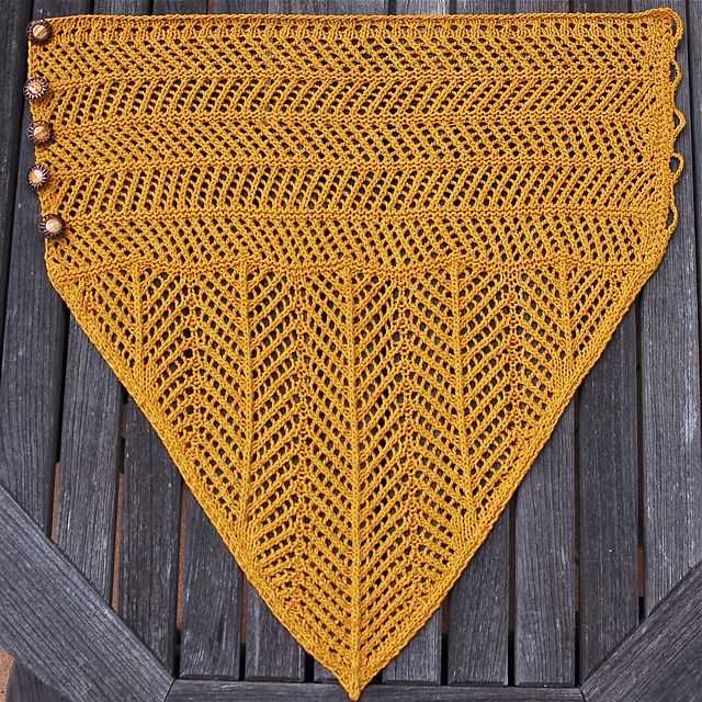 Baktus knitting pattern