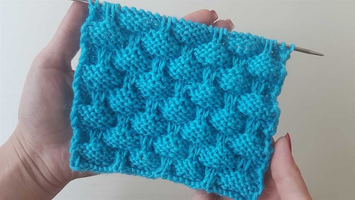Checkerboard knit scarf pattern