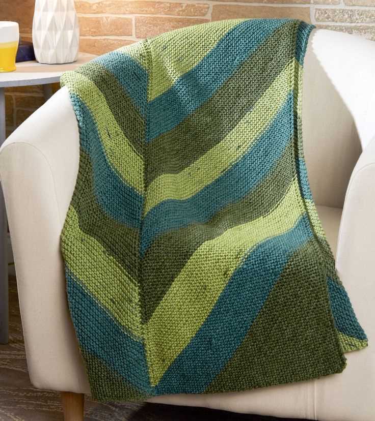 Chevron knit blanket pattern