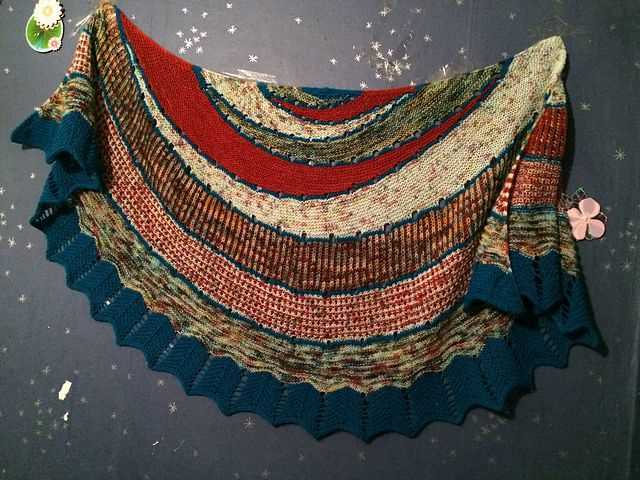 Chevron shawl knitting pattern