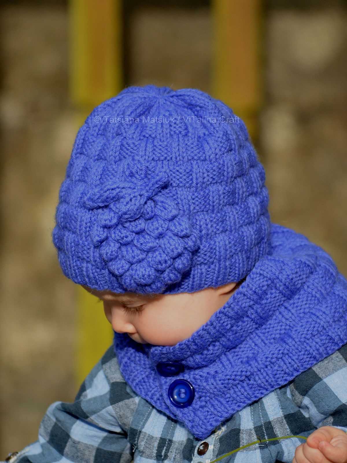 Child's hat and scarf knitting pattern