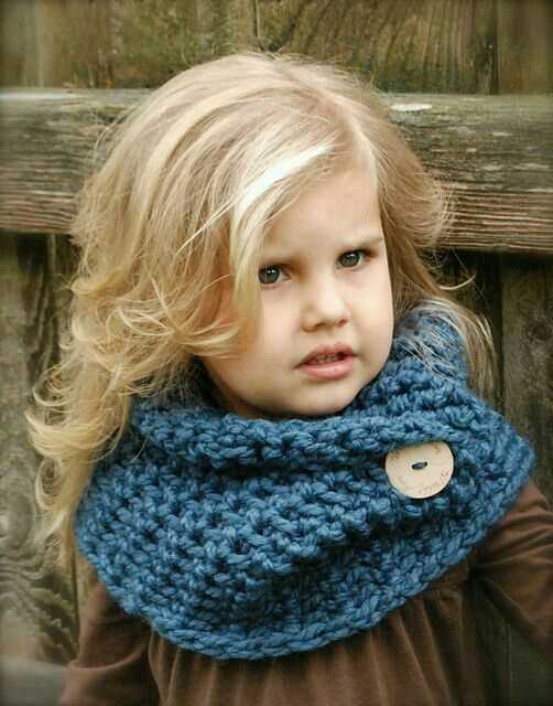 Children's cowl knitting pattern