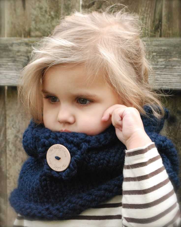 Children's cowl knitting pattern