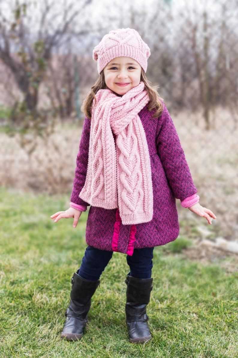 Childs scarf knitting pattern