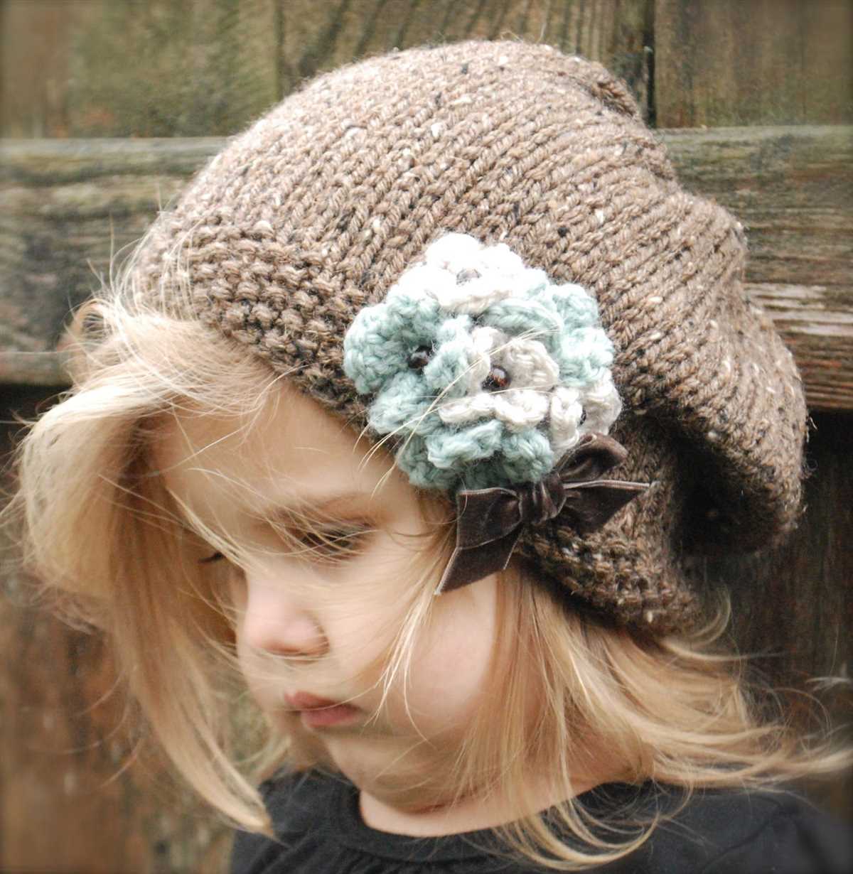 Childs slouch hat knitting pattern