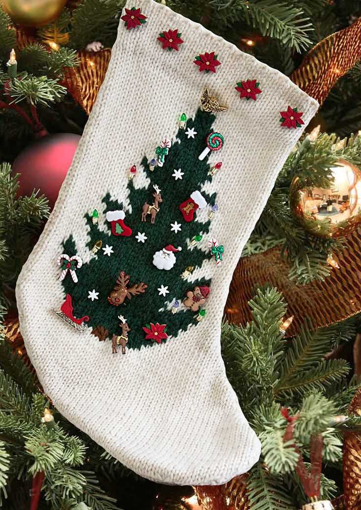Christmas stocking free knitting pattern
