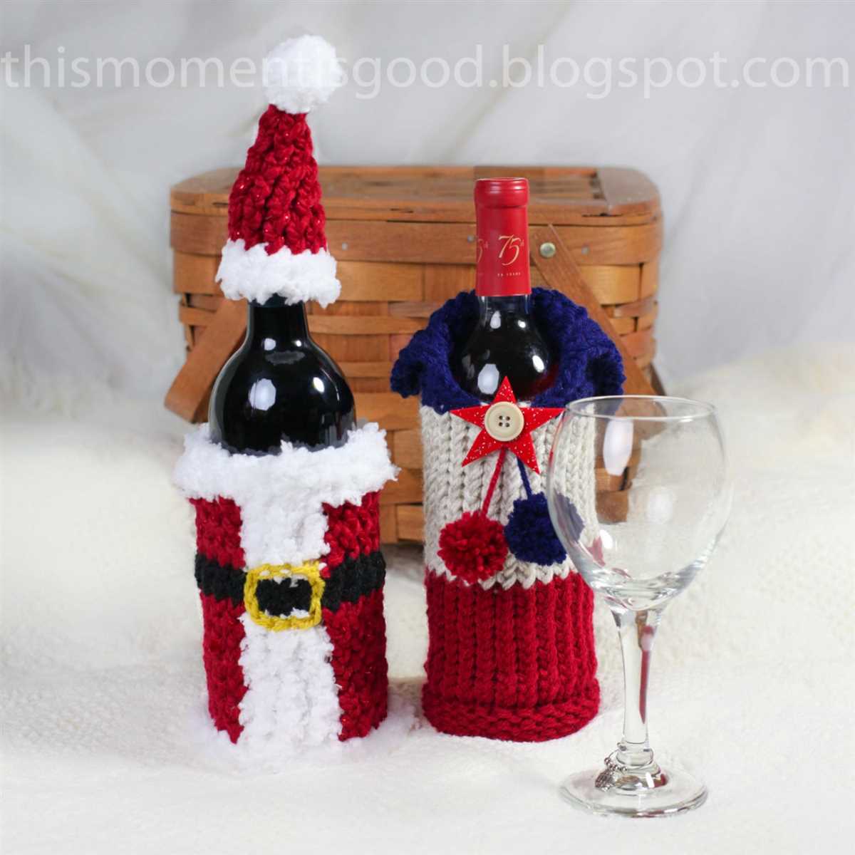 Christmas wine bottle cover knitting pattern
