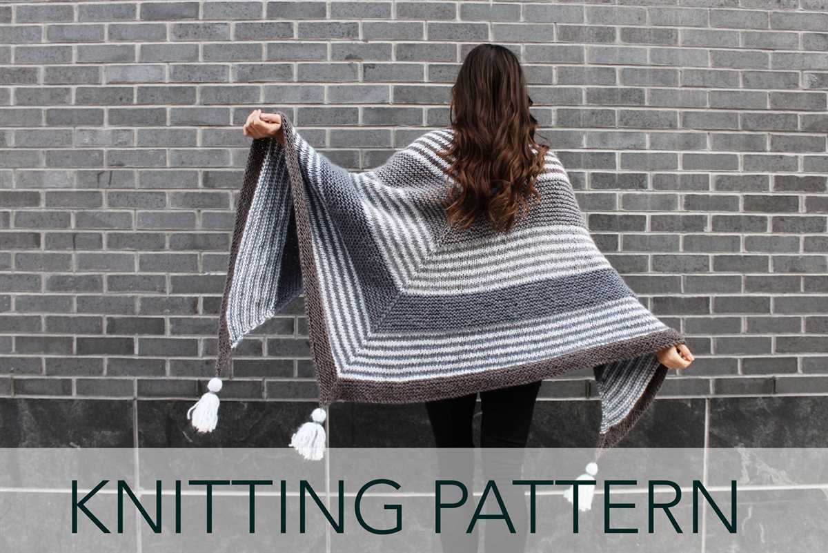 Chunky knit triangle shawl pattern