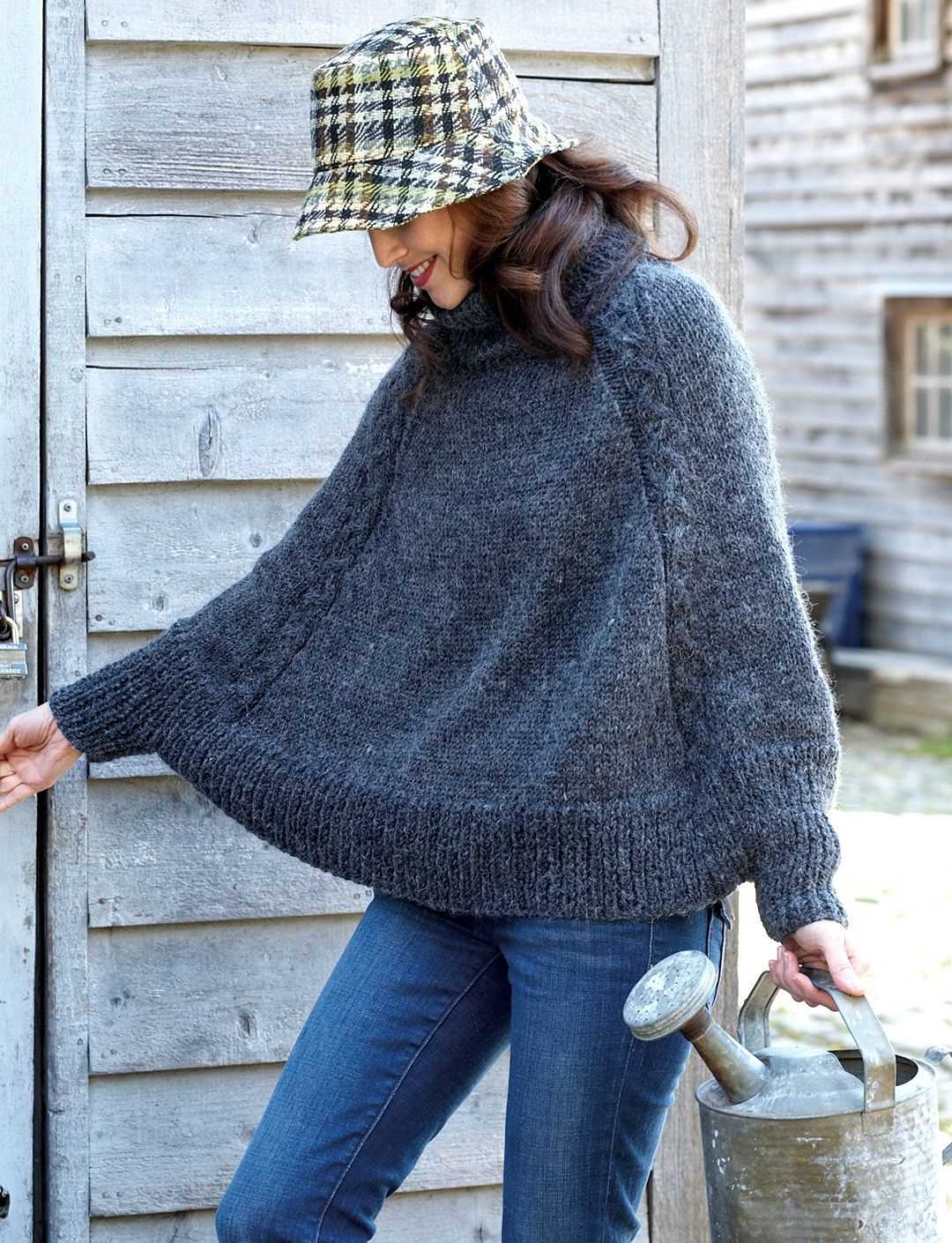 Chunky knit cape pattern