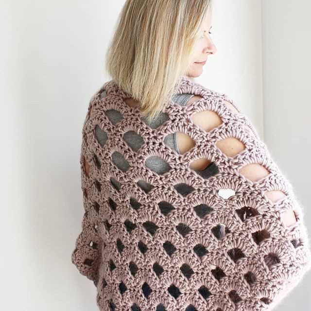 Chunky tank top knitting pattern