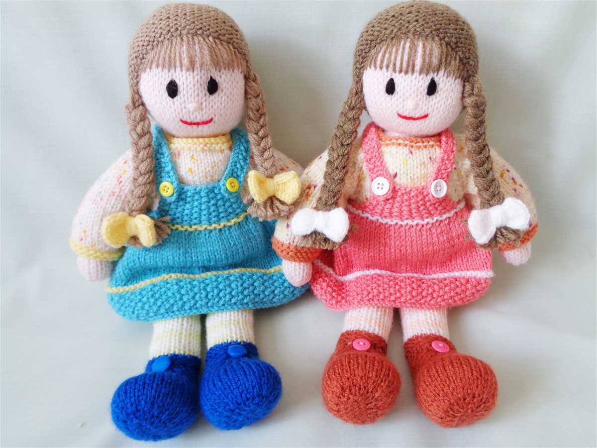 Free knitting patterns for 7 inch dolls