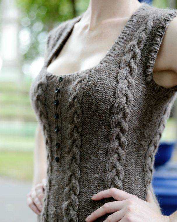Knitted vest top free pattern