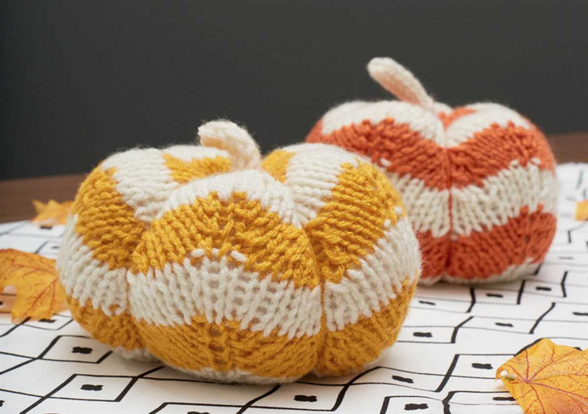 Pumpkin knit pattern