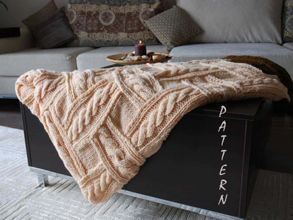 Cozy blanket knitting pattern