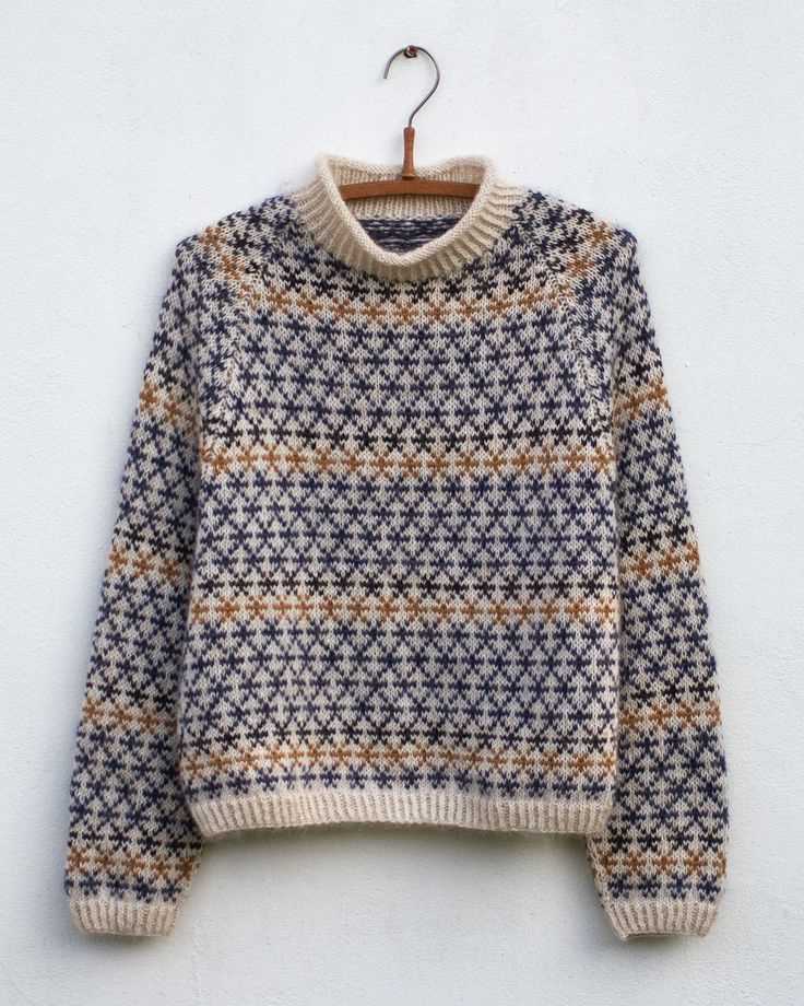 Cross sweater knitting pattern