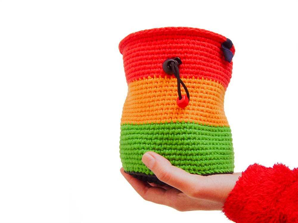 Knit chalk bag pattern