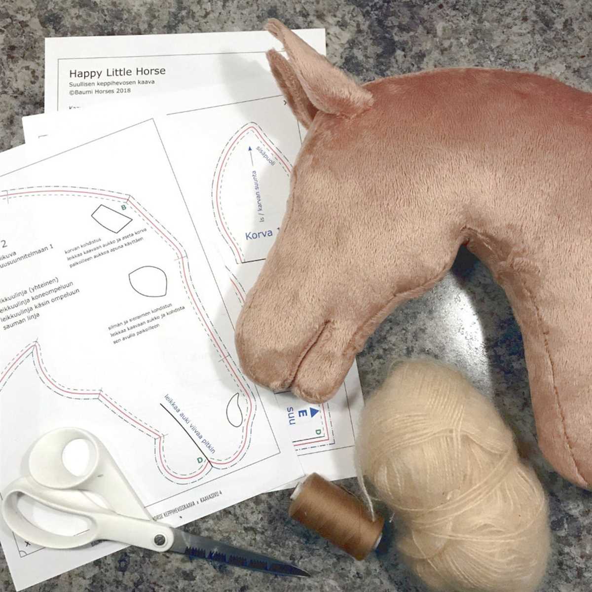 Horse head knitting pattern