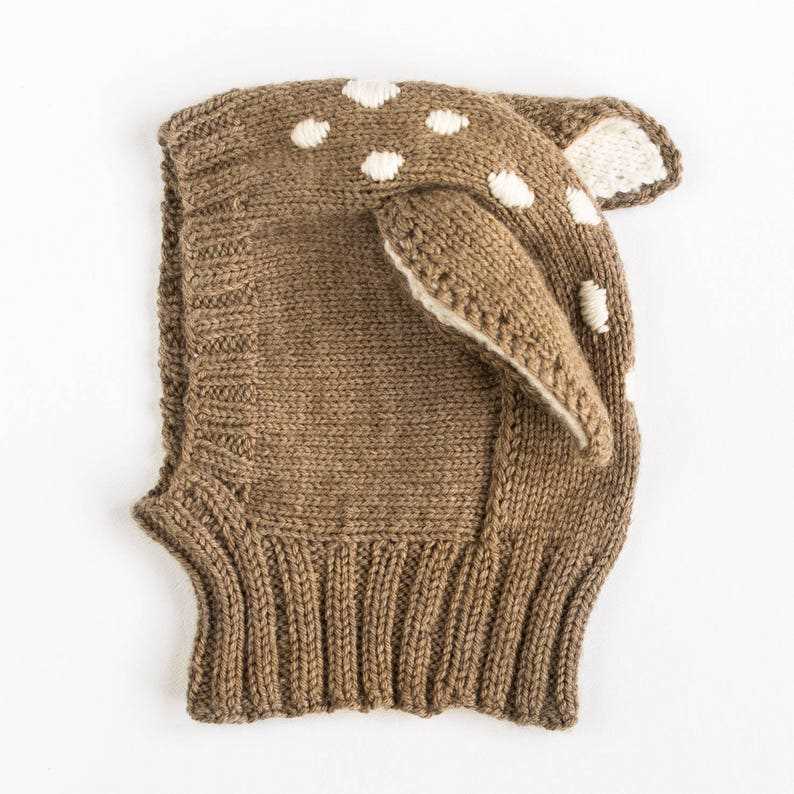 Knit deer hat pattern