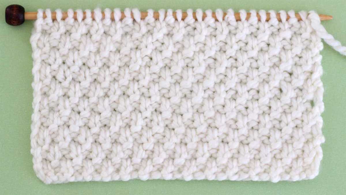 Knitted moss stitch dishcloth pattern