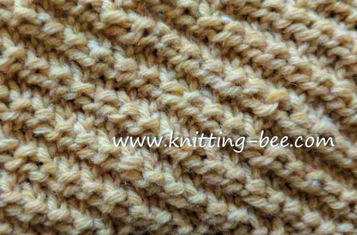 Diagonal knit hat pattern