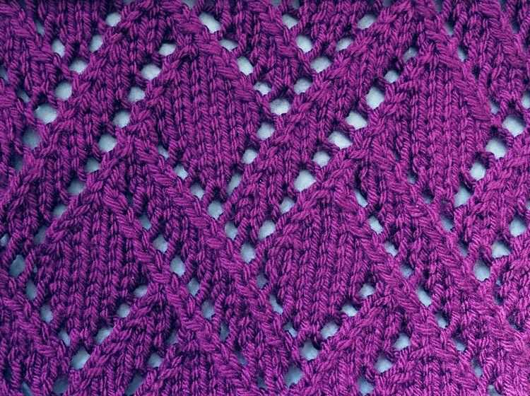 Diamond lace scarf knitting pattern