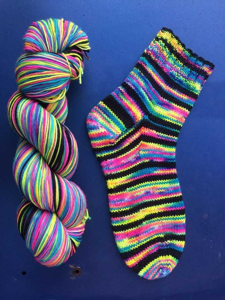 Dolls socks knitting patterns