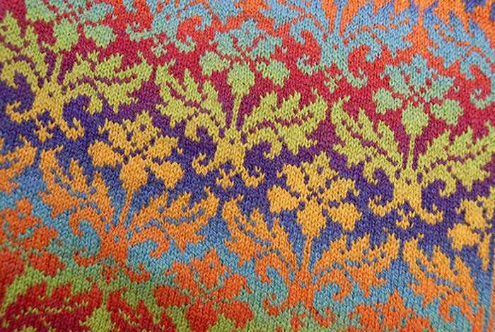 Double stranded knitting patterns