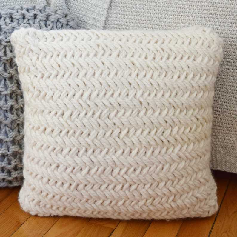 Knitted pillow patterns