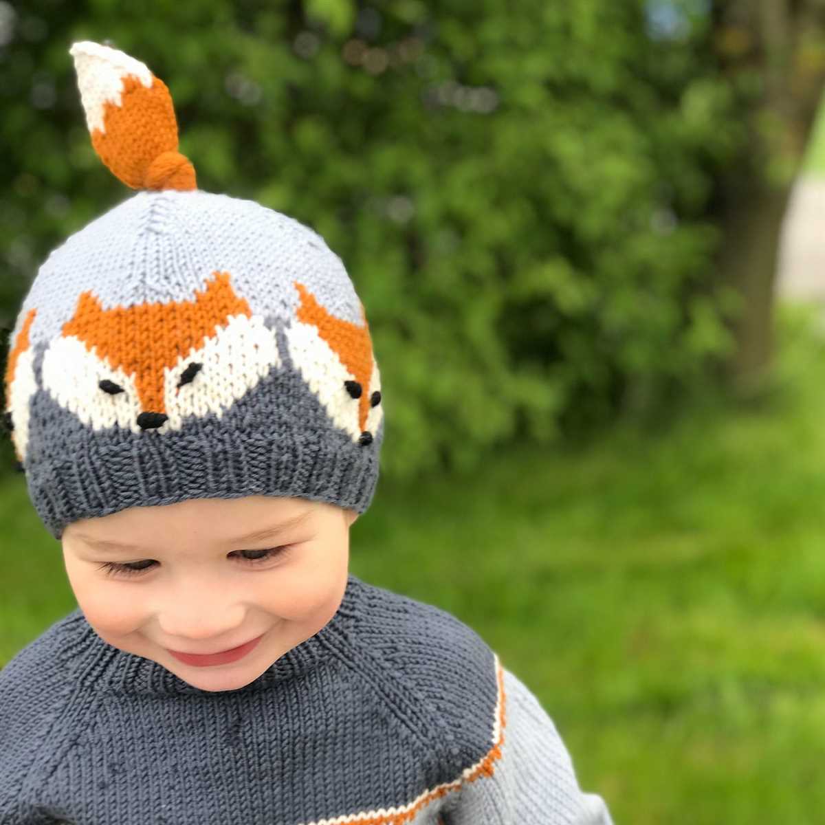 Knitted fox hat pattern free