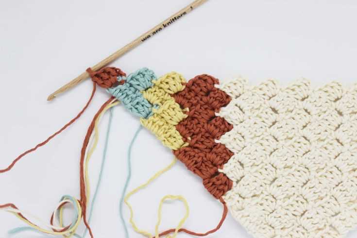 Corner to corner knitting pattern