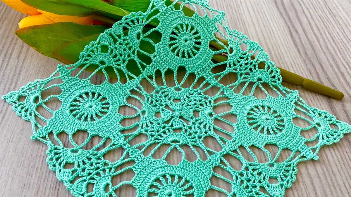 Elephant motif knitting pattern