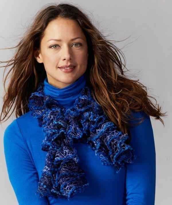 Easy ladies scarf knitting pattern