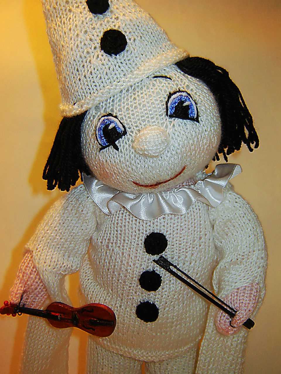 Pierrot knitting patterns