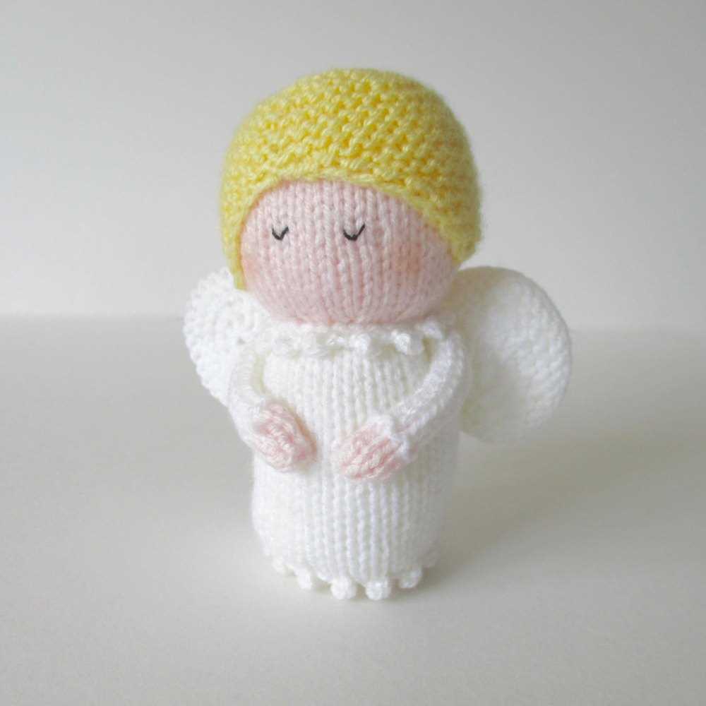 Knit angel pattern