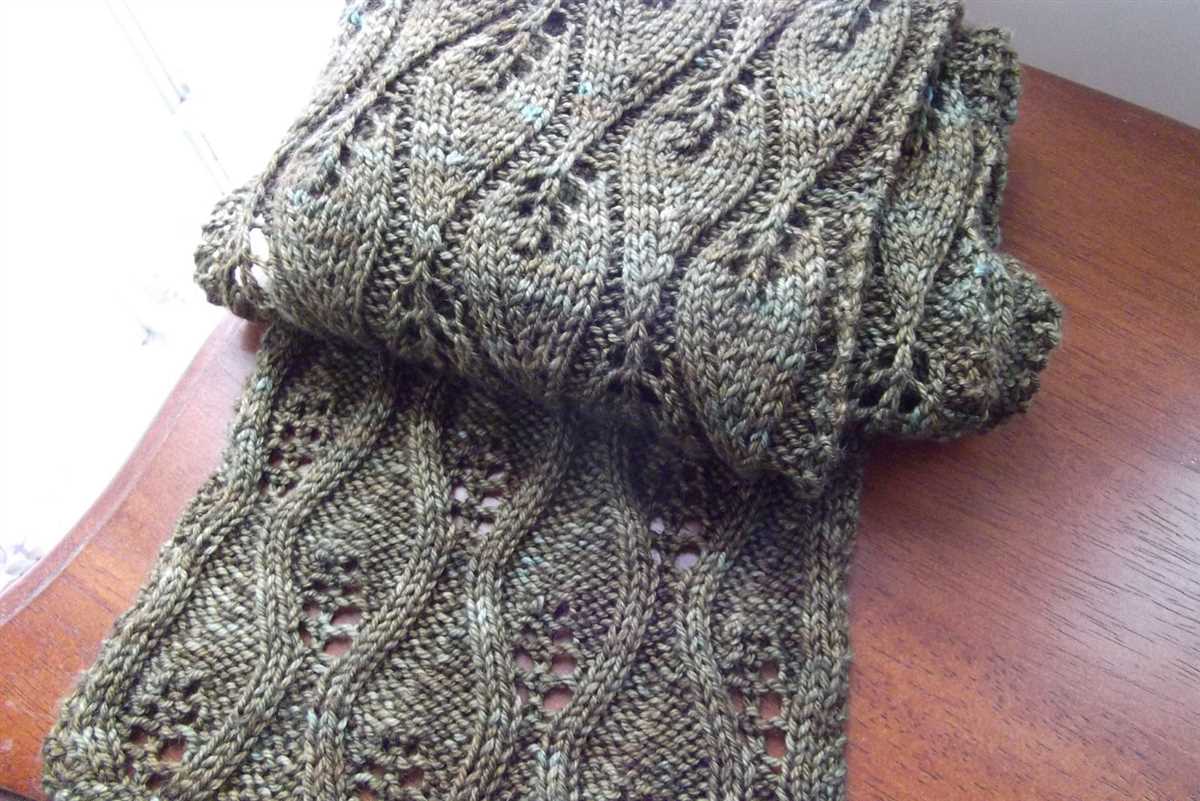 Falling leaves scarf knitting pattern