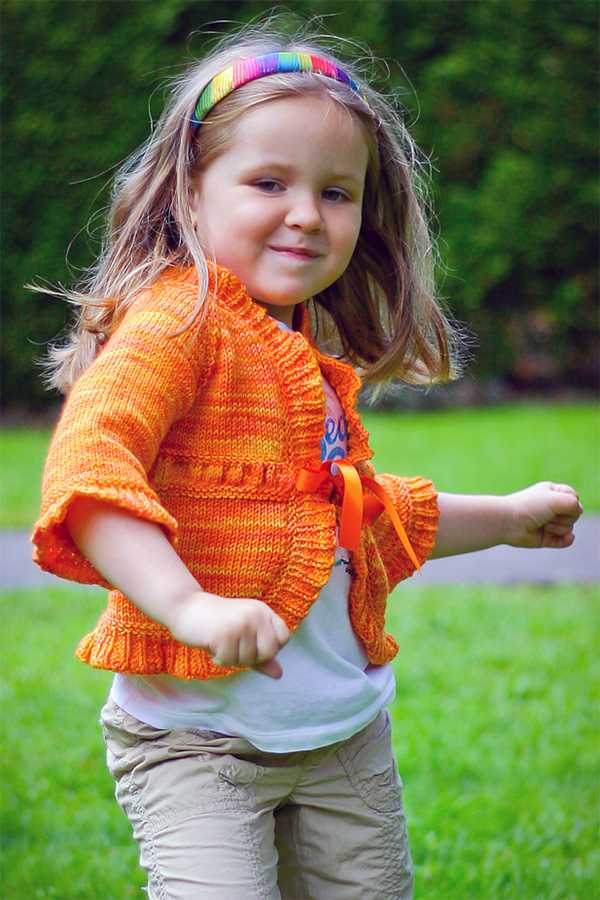 Childs ballet cardigan knitting pattern