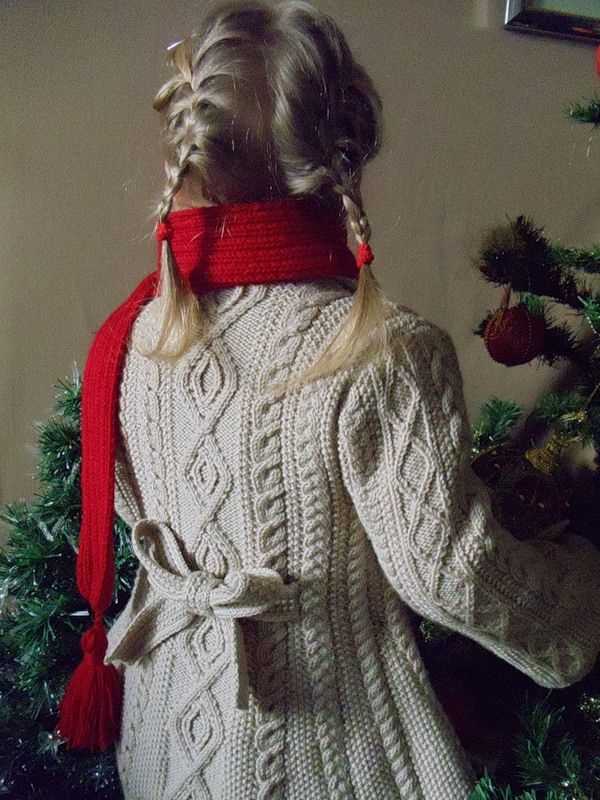 Elizabeth coat free knitting pattern