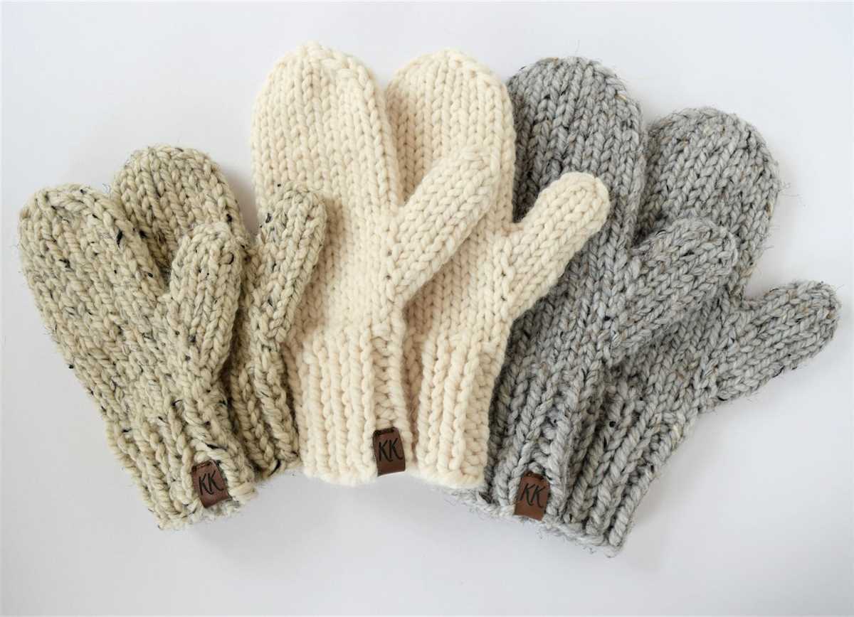 Unleash Your Knitting Skills with a Magical Loop - Fingerless Gloves Made Easy Fingerless gloves knitting pattern magic loop