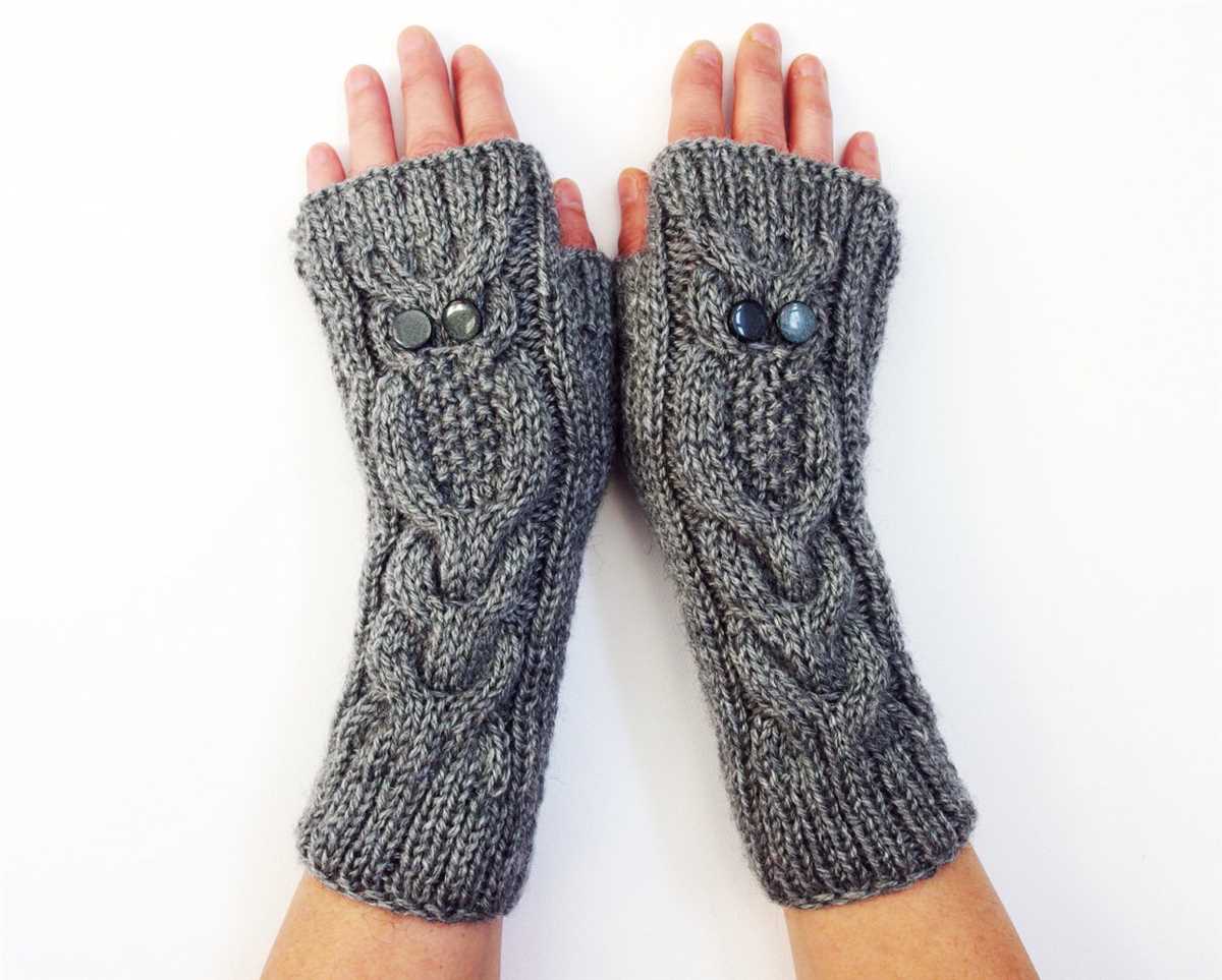Fingerless gloves pattern knit