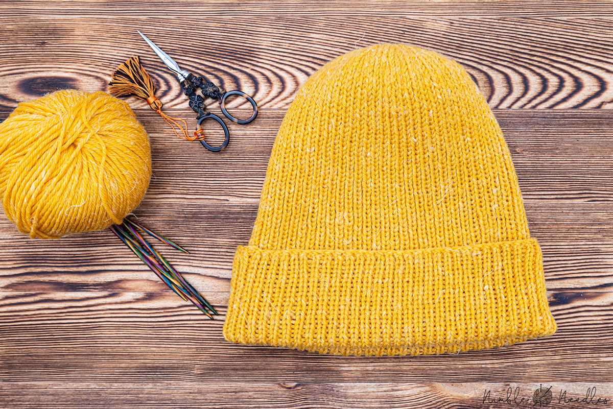 Fisherman's rib beanie knitting pattern