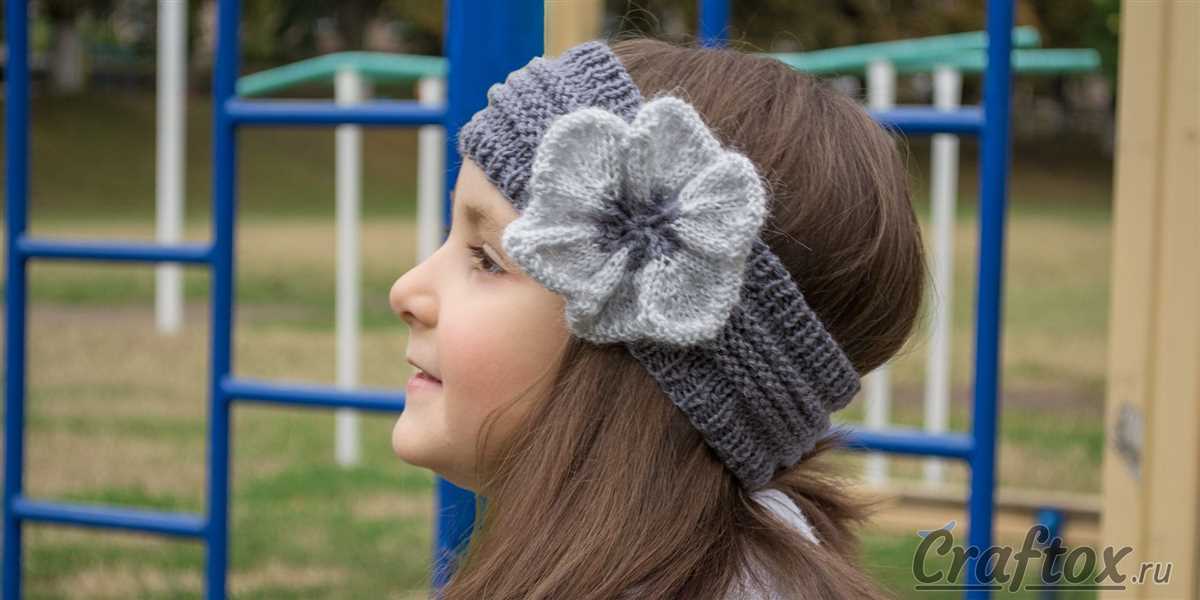 Flower knitted headband pattern