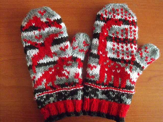 Knit mittens pattern free
