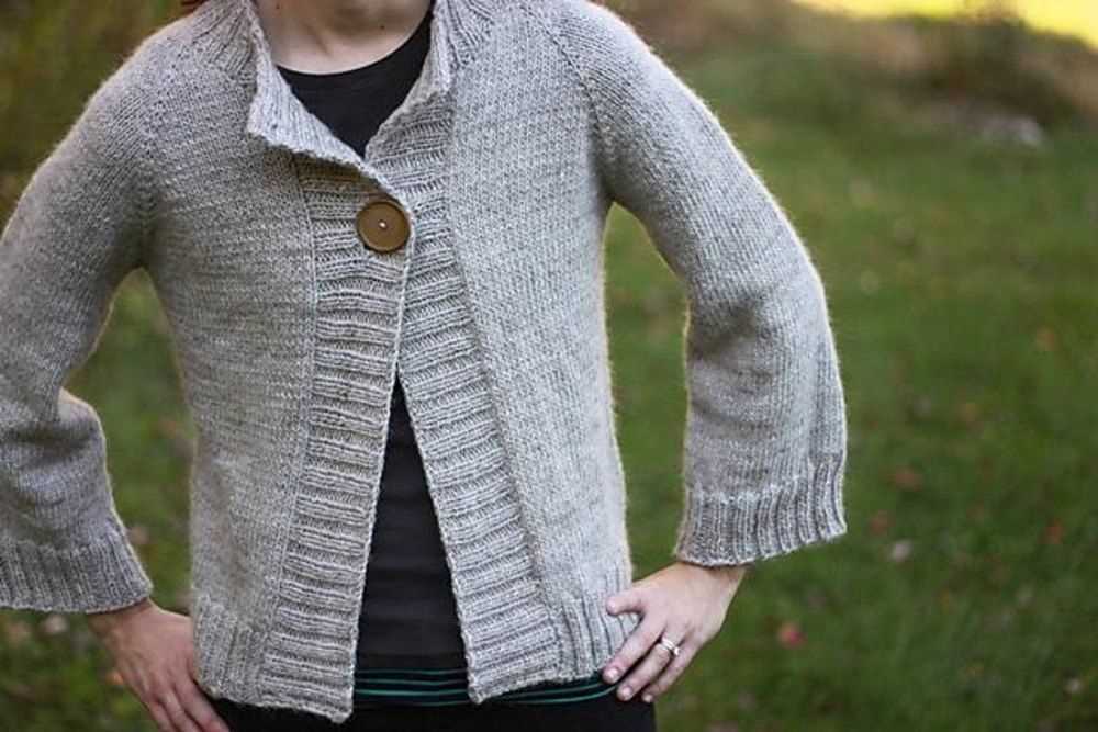Howl's cardigan knitting pattern