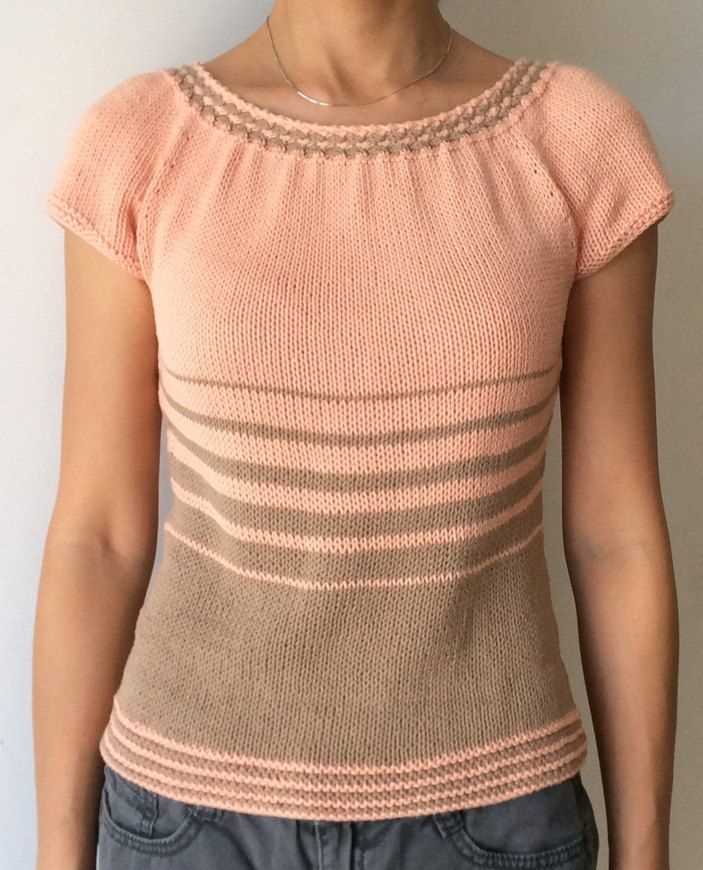 Knitted t-shirt pattern