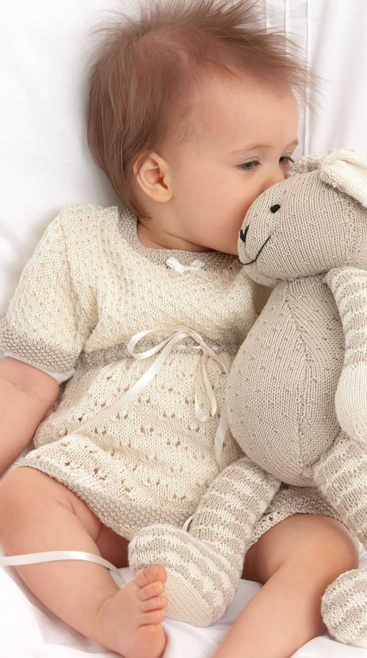 Free baby knitting pattern