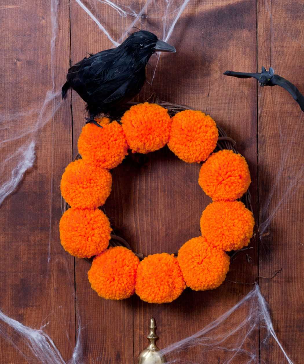 Free halloween wreath knitting pattern